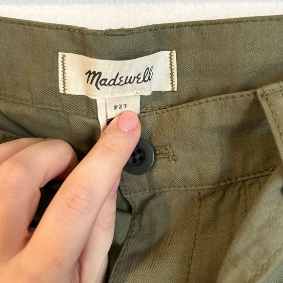 NWT Madewell Belted Slouchy Straight Cargo Pants in
Garment Dye - Picture 8 of 11